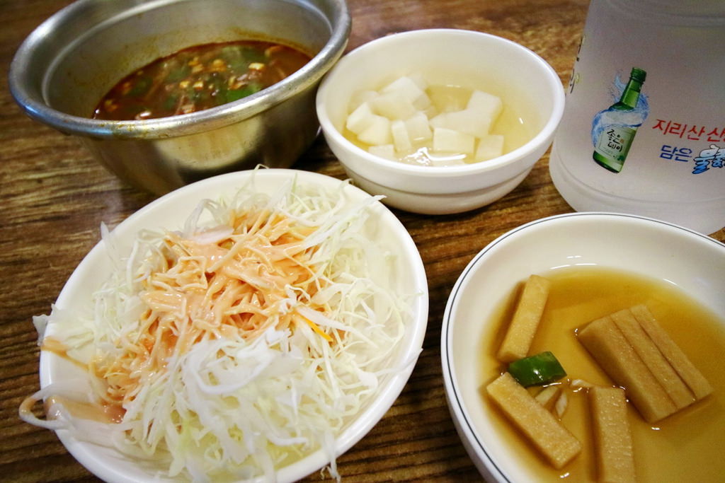 韓國釜山自由行，必吃韓式炸雞，韓國粒粒冰
